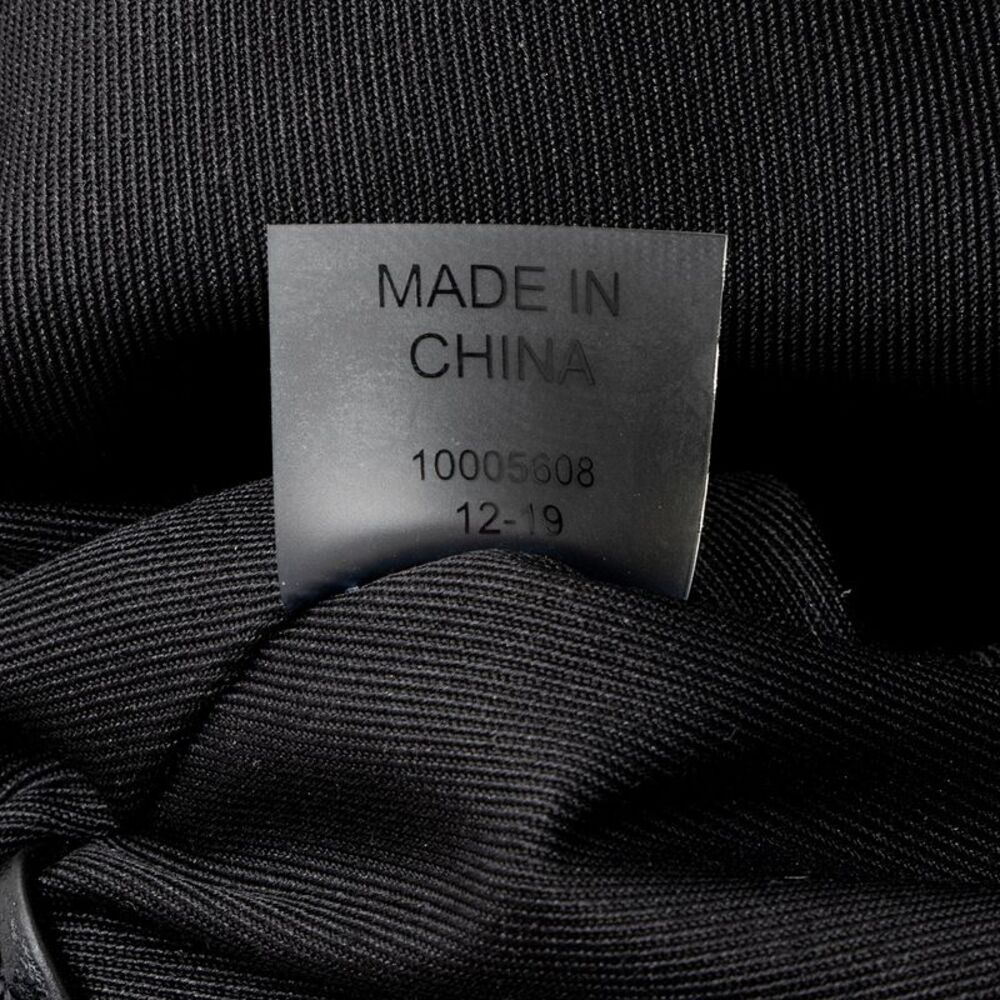 Tory Burch Quilted Leather Fleming Soft Shoulder Bag - Picture 8 of 15